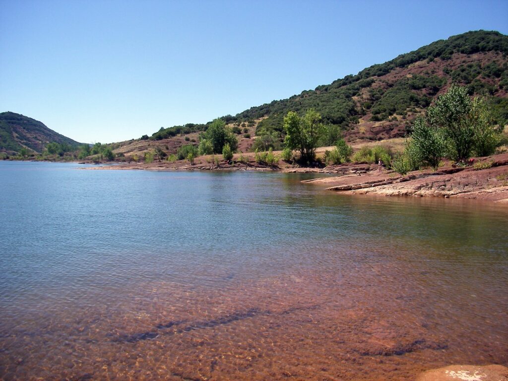 lac du salagou proche gites beziers lac du salagou proche gites beziers